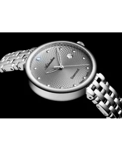 Efektowna i elegancka tarcza w modelu A3543 ozdobiona jest diamentem. Adriatica A3543.5147DQ